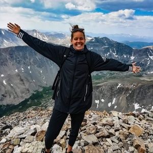 Meet your Posher, Charlotte